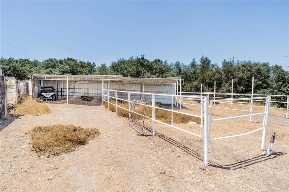 3303 HWY 2 Wrightwood, CA 92379