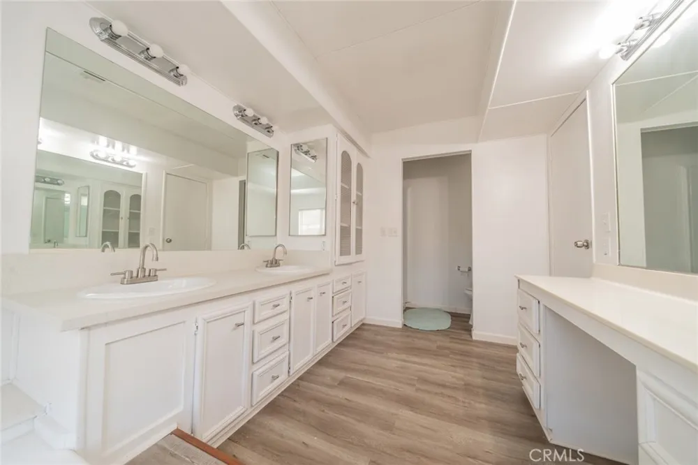 3303 HWY 2 Wrightwood, CA 92379