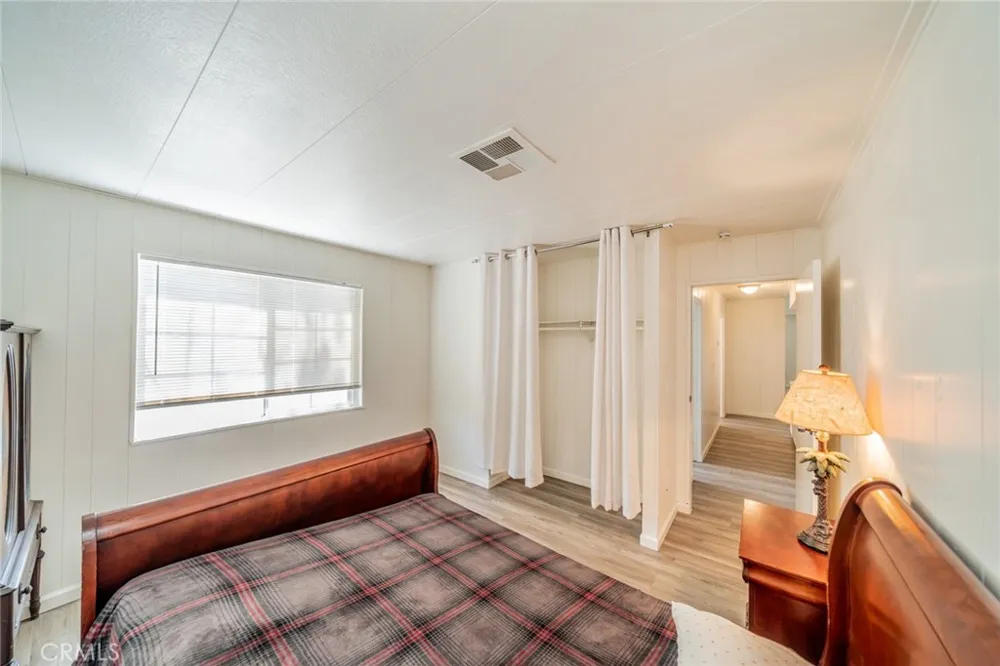 3303 HWY 2 Wrightwood, CA 92379