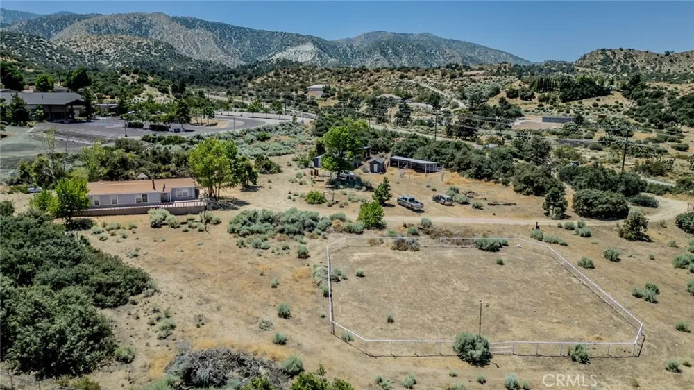 3303 HWY 2 Wrightwood, CA 92379