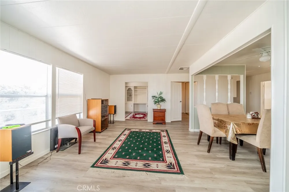 3303 HWY 2 Wrightwood, CA 92379