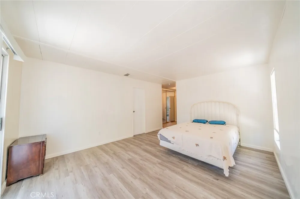3303 HWY 2 Wrightwood, CA 92379