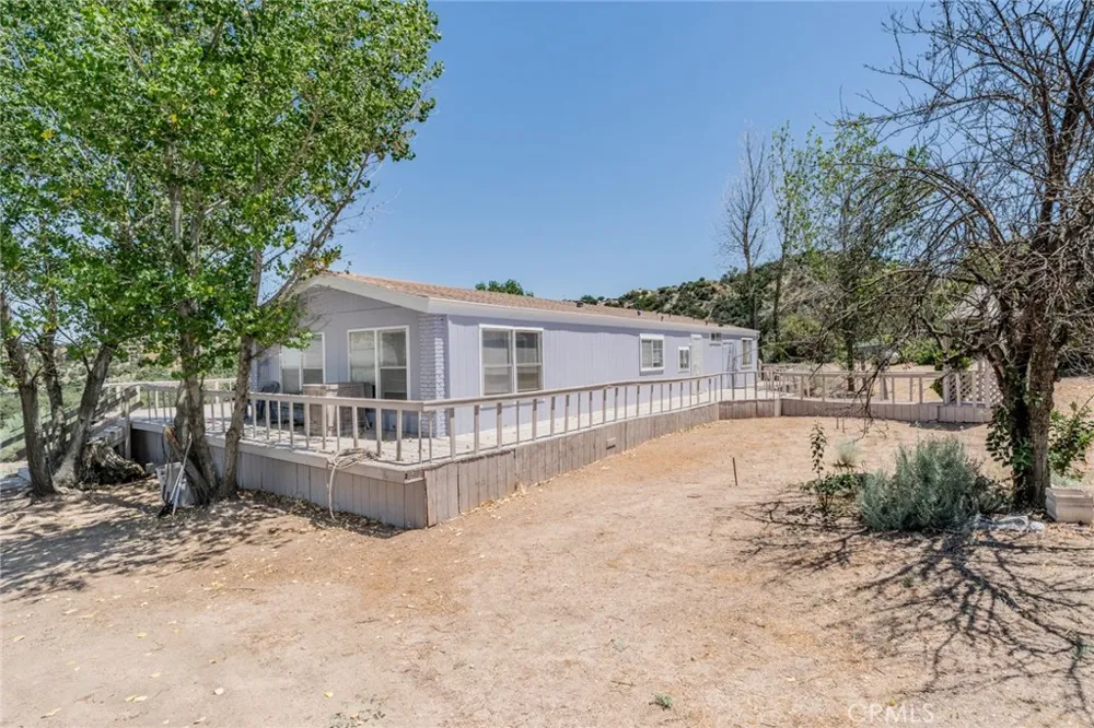3303 HWY 2 Wrightwood, CA 92379