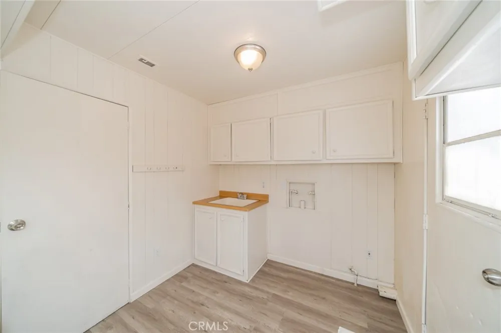 3303 HWY 2 Wrightwood, CA 92379