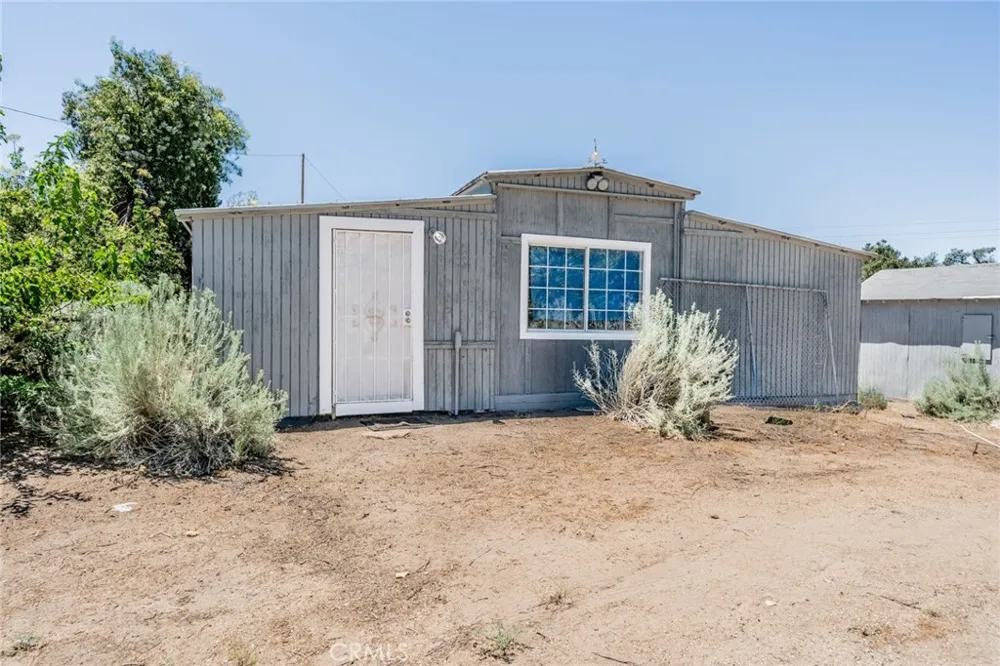 3303 HWY 2 Wrightwood, CA 92379