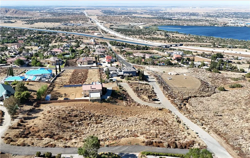 El Camino Drive Palmdale, CA 93551