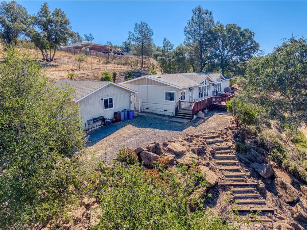 20766 Yankee Valley Hidden Valley Lake, CA 95467
