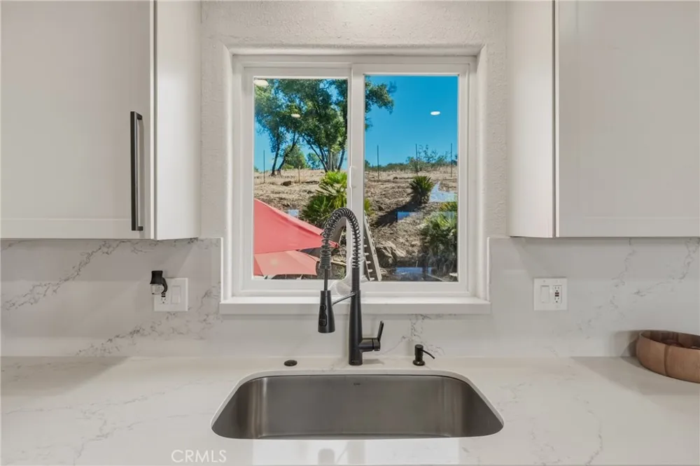 20766 Yankee Valley Hidden Valley Lake, CA 95467