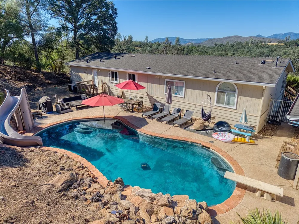 20766 Yankee Valley Hidden Valley Lake, CA 95467