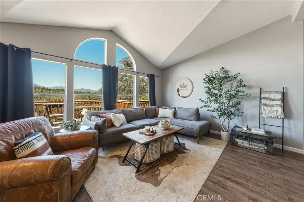 20766 Yankee Valley Hidden Valley Lake, CA 95467