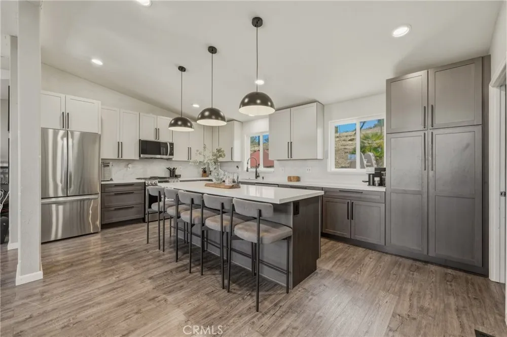 20766 Yankee Valley Hidden Valley Lake, CA 95467