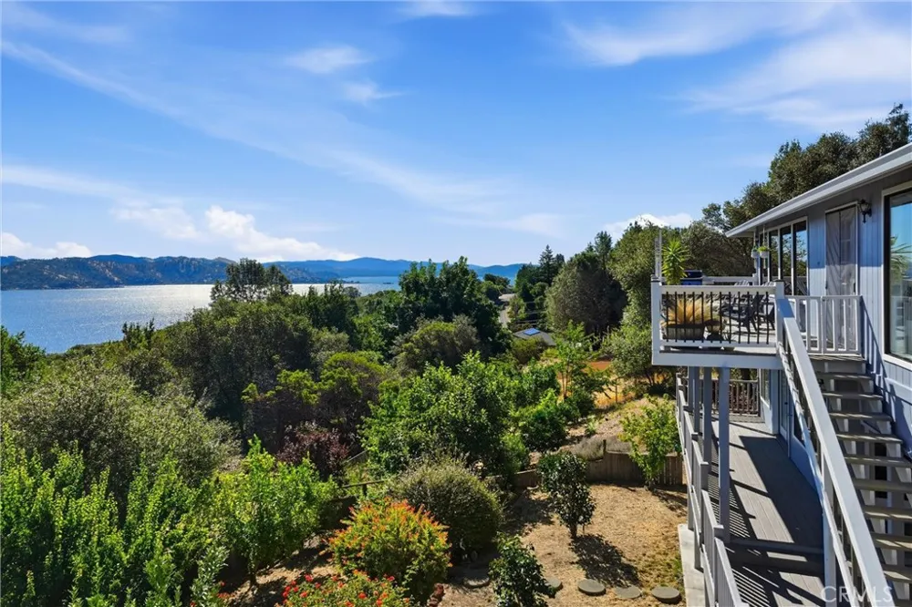 3333 Riviera West Dr. Kelseyville, CA 95451