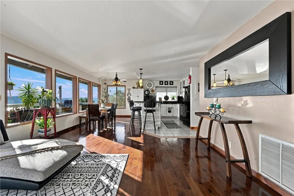 3333 Riviera West Dr. Kelseyville, CA 95451