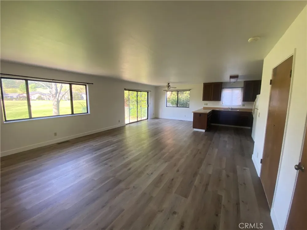 19742 Oak Flat Road Hidden Valley Lake, CA 95467