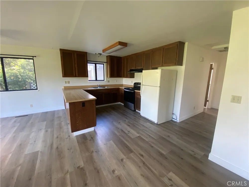 19742 Oak Flat Road Hidden Valley Lake, CA 95467