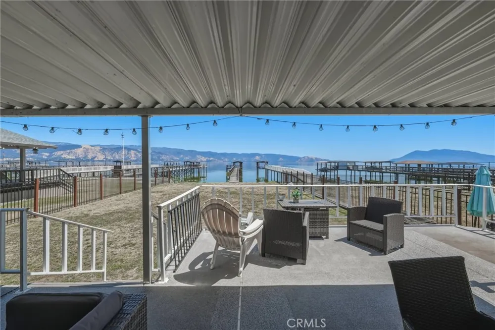 4356 Lakeshore Lakeport, CA 95453