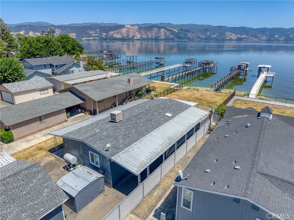 4356 Lakeshore Lakeport, CA 95453