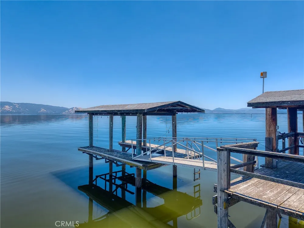 4356 Lakeshore Lakeport, CA 95453