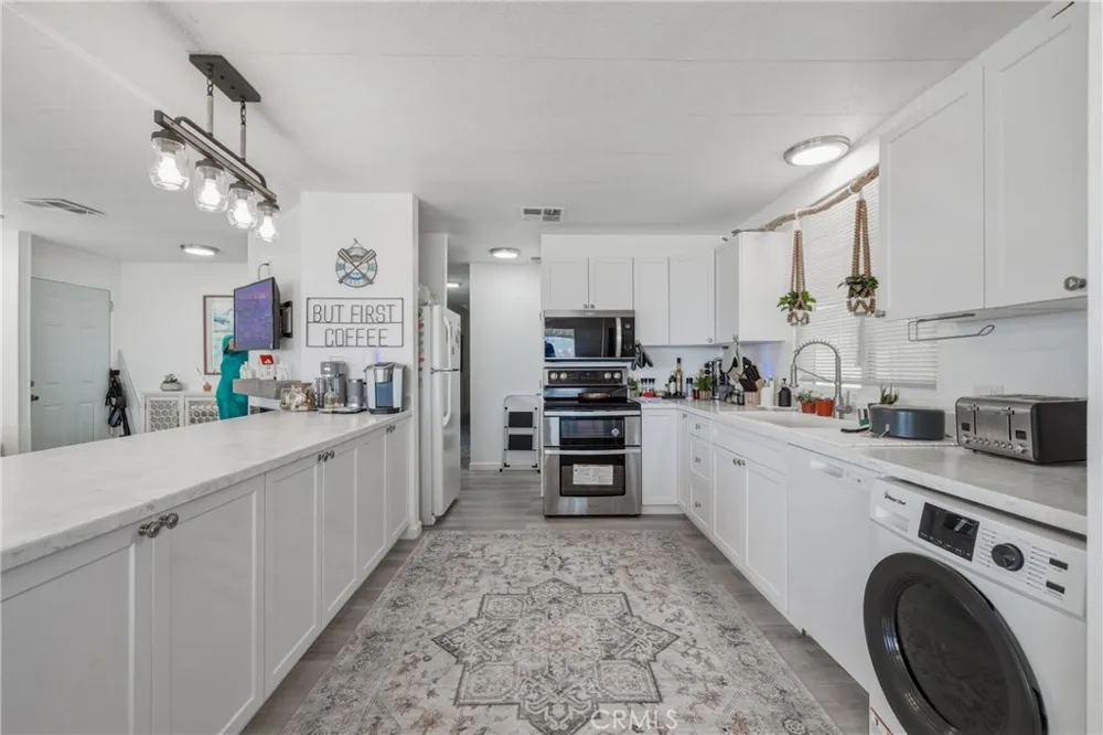 4356 Lakeshore Lakeport, CA 95453