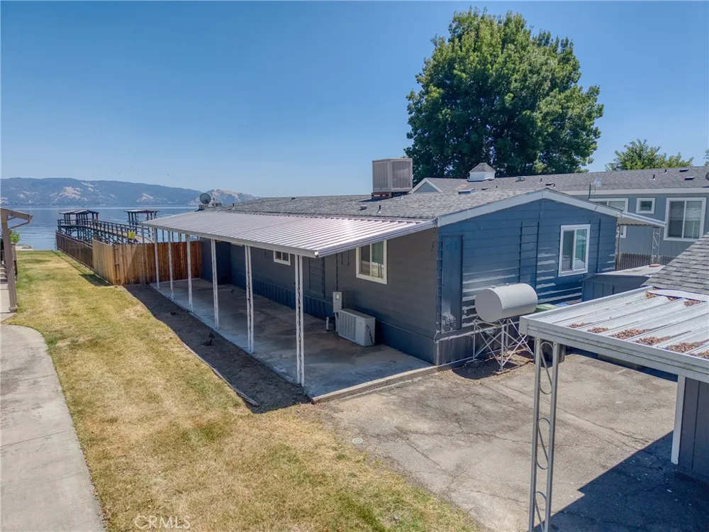 4356 Lakeshore Lakeport, CA 95453