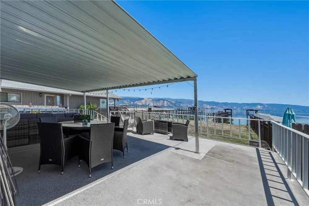 4356 Lakeshore Lakeport, CA 95453
