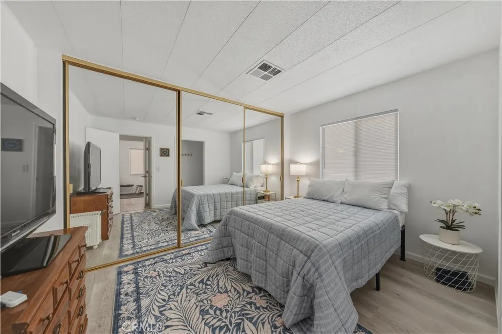 4356 Lakeshore Lakeport, CA 95453