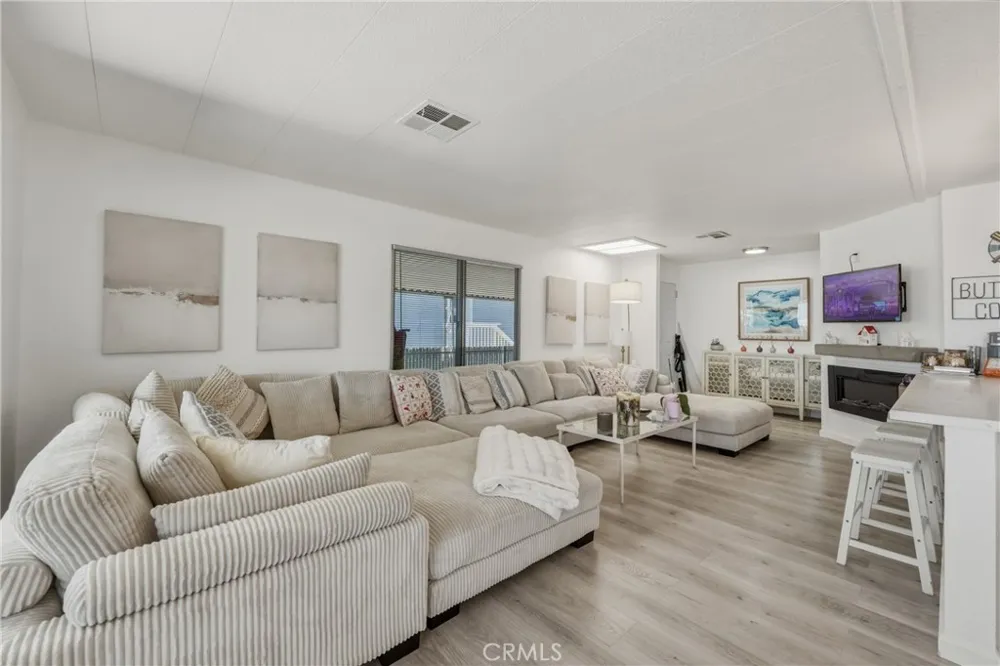 4356 Lakeshore Lakeport, CA 95453