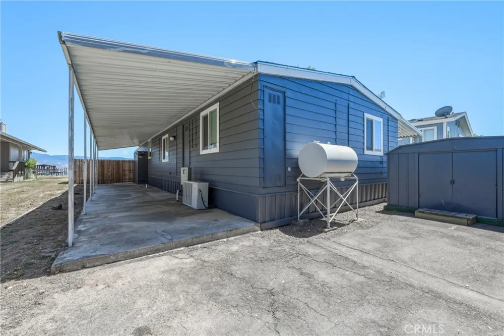 4356 Lakeshore Lakeport, CA 95453
