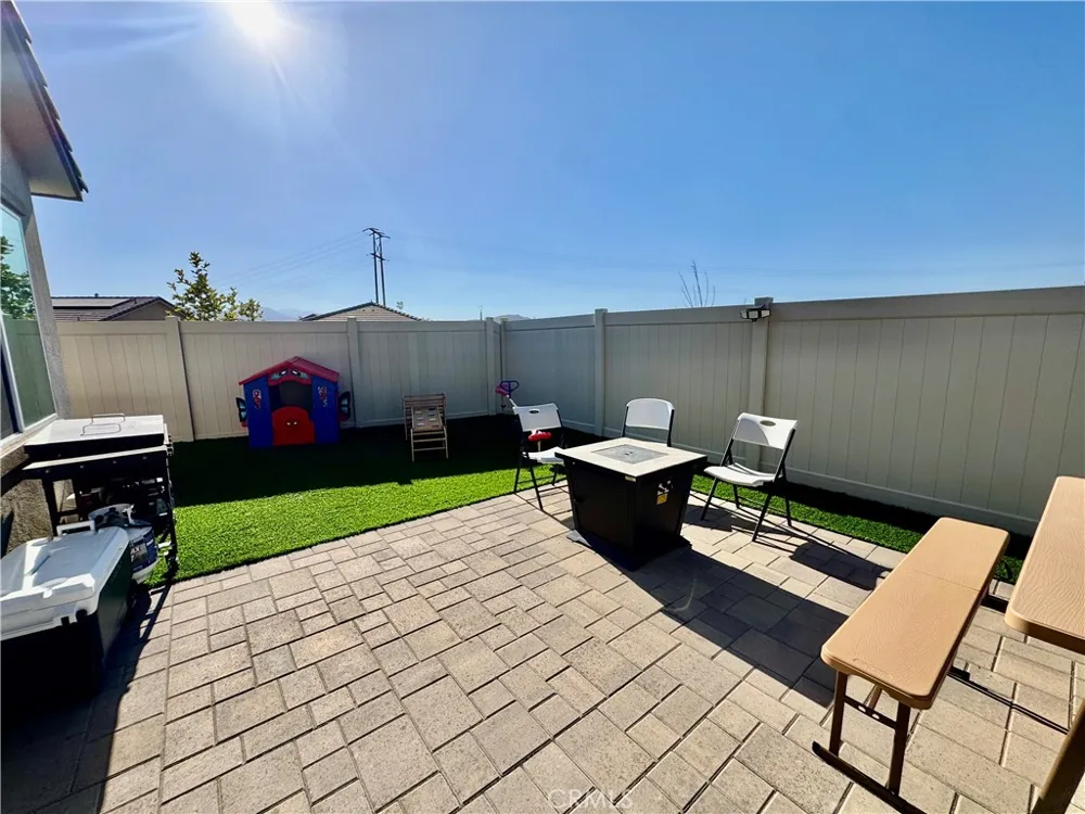 41020 Burnet Street Lake Elsinore, CA 92532