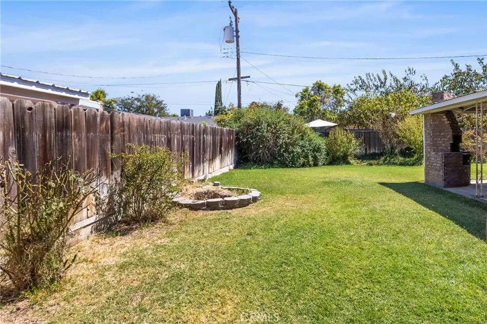 1163 Santa Lea Los Banos, CA 93635