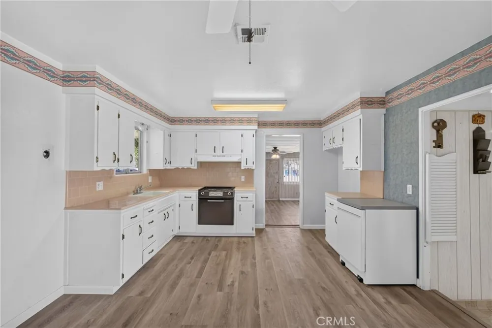 1163 Santa Lea Los Banos, CA 93635