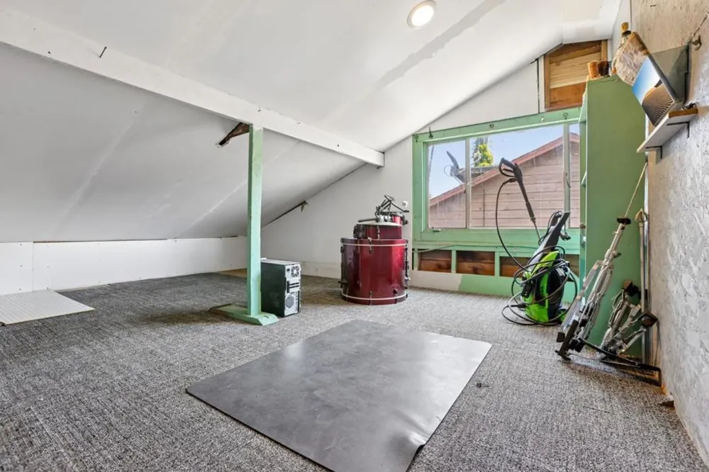 12 Taylor Road Watsonville, CA 95076