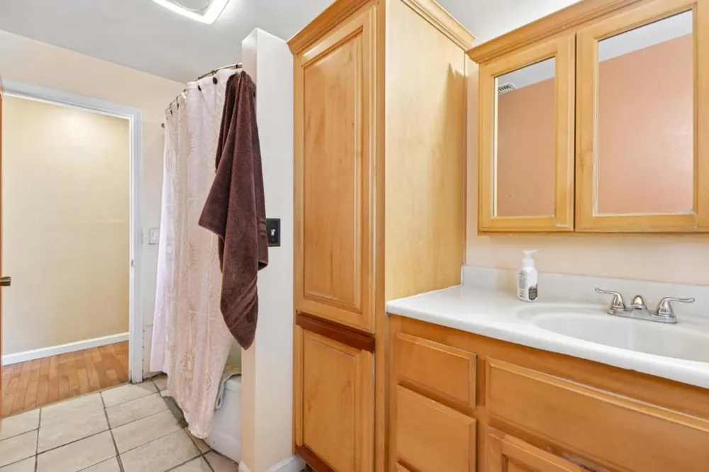 12 Taylor Road Watsonville, CA 95076
