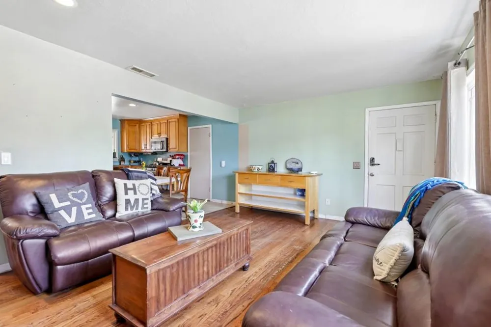 12 Taylor Road Watsonville, CA 95076