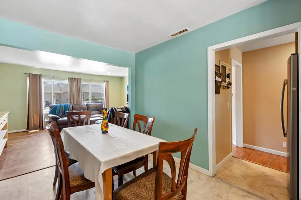 12 Taylor Road Watsonville, CA 95076