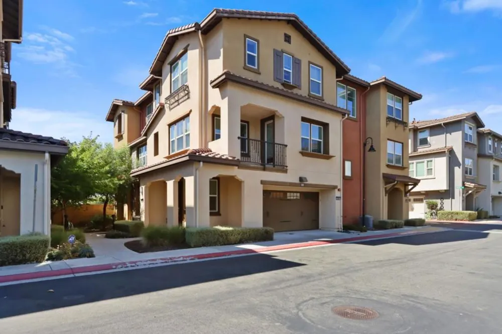 34823 Awning Terrace Fremont, CA 94555