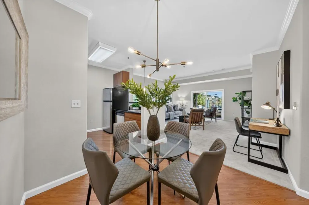 801 S Winchester Boulevard #1304 San Jose, CA 95128