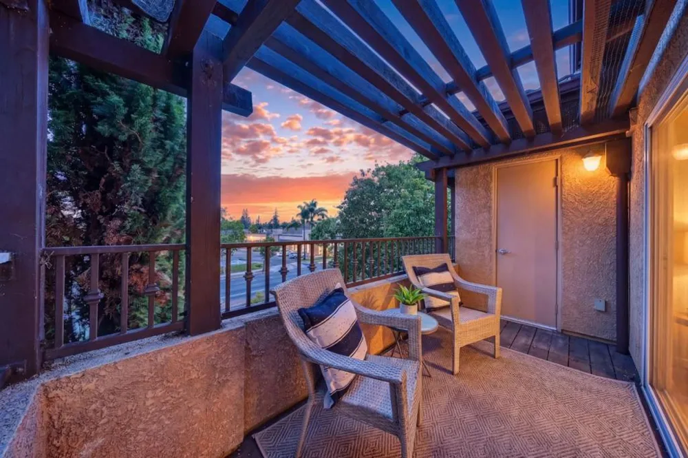 801 S Winchester Boulevard #1304 San Jose, CA 95128