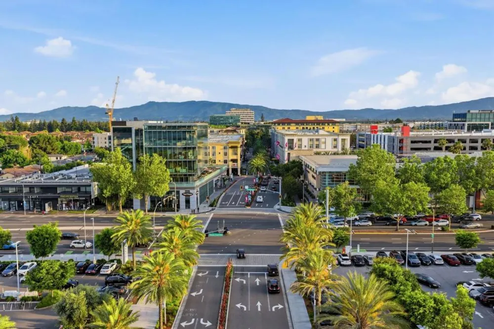 801 S Winchester Boulevard #1304 San Jose, CA 95128