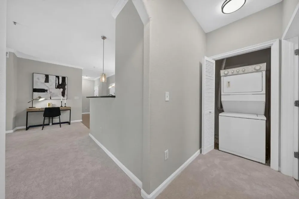 801 S Winchester Boulevard #1304 San Jose, CA 95128