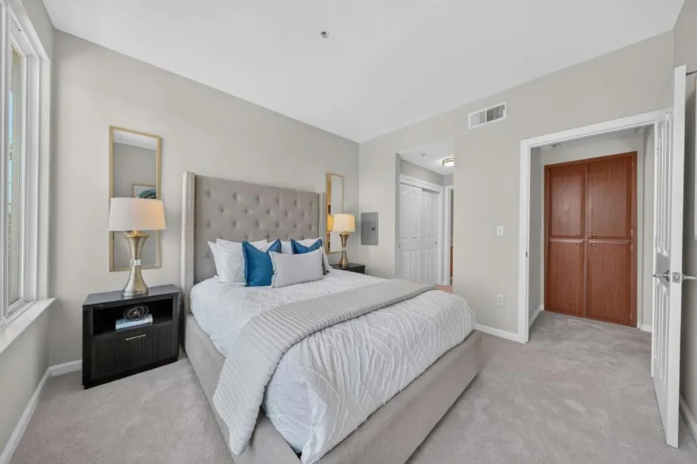 801 S Winchester Boulevard #1304 San Jose, CA 95128