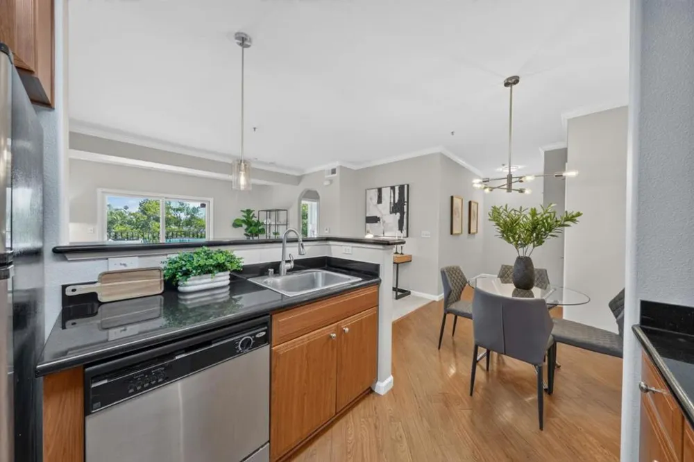 801 S Winchester Boulevard #1304 San Jose, CA 95128