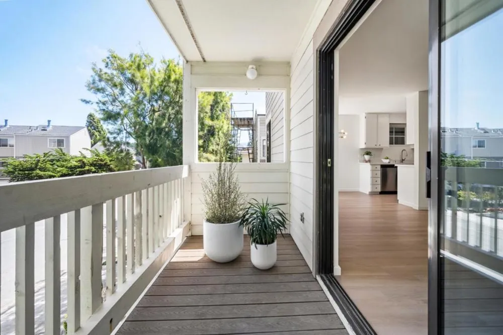 466 Pine Avenue Half Moon Bay, CA 94019