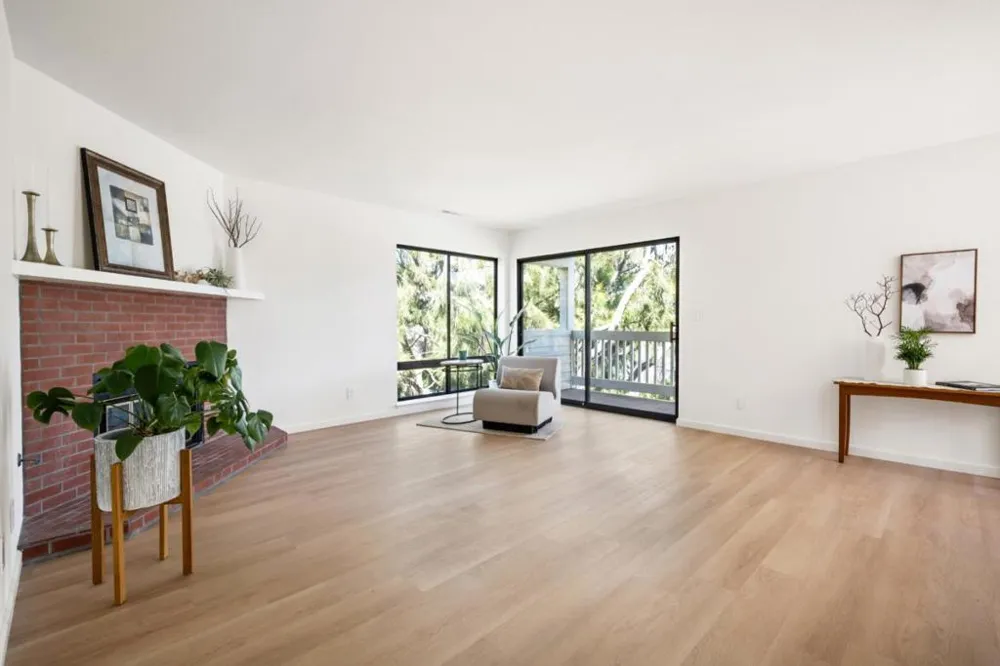 466 Pine Avenue Half Moon Bay, CA 94019
