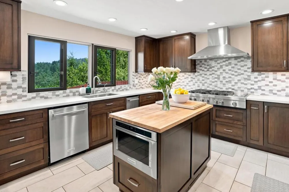 795 Tabor Drive Scotts Valley, CA 95066