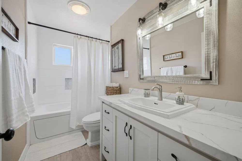 15640 La Sierra Court Morgan Hill, CA 95037