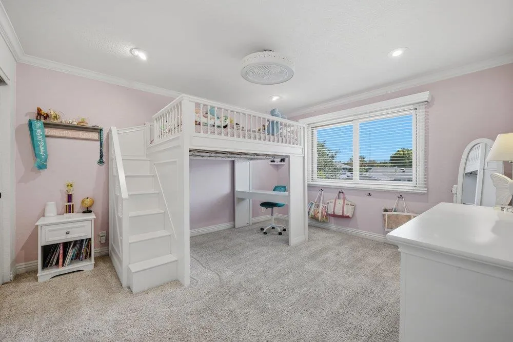 15640 La Sierra Court Morgan Hill, CA 95037