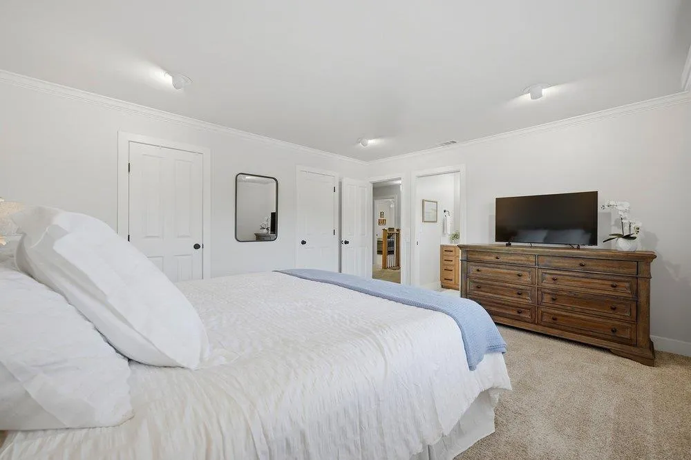 15640 La Sierra Court Morgan Hill, CA 95037