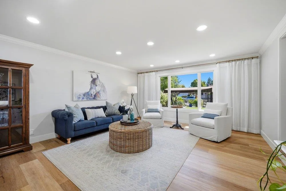 15640 La Sierra Court Morgan Hill, CA 95037