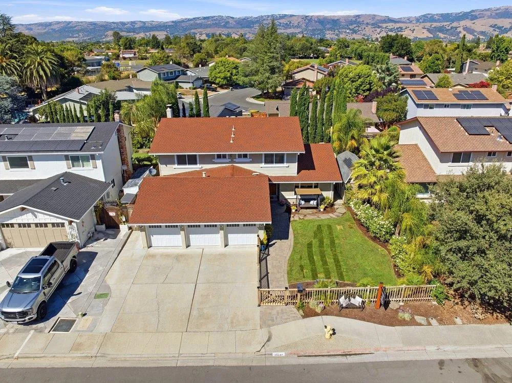 15640 La Sierra Court Morgan Hill, CA 95037